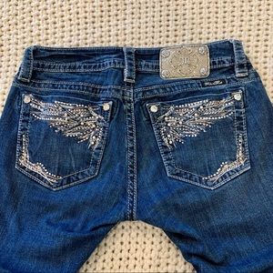 Miss Me Slim Bootcut Jeans with Rhinestones Winged Pockets Size 28x35